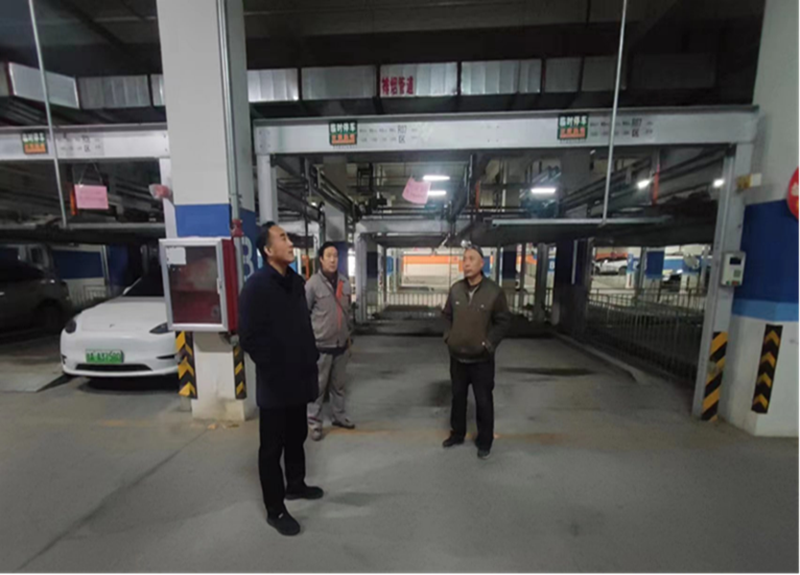 半岛网页版登入界面-半岛online(中国)总经理助理祁红军到柳林安置区督导消防整改工作